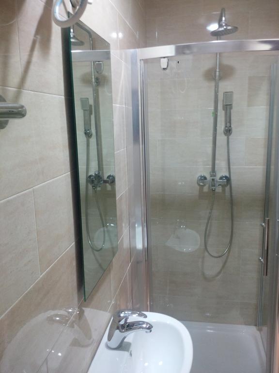 Haute Aparthotel Ikeja Habitación foto